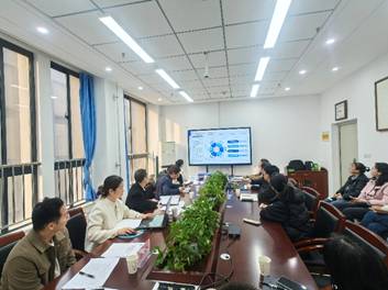 机械与材料工程迎接公司2025-2026学年第一学期期中教学检查暨审核评估整改专家组检查